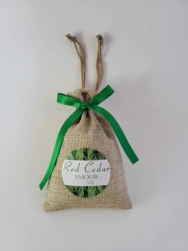 Premium Red Cedar Sachet Gift Box 8 Scented Sachets