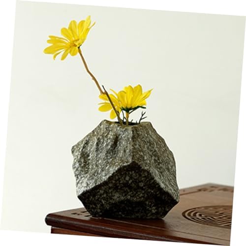 ERINGOGO Artistic Ceramic Vase for Decor Modern Aesthetic Flower Arrangement