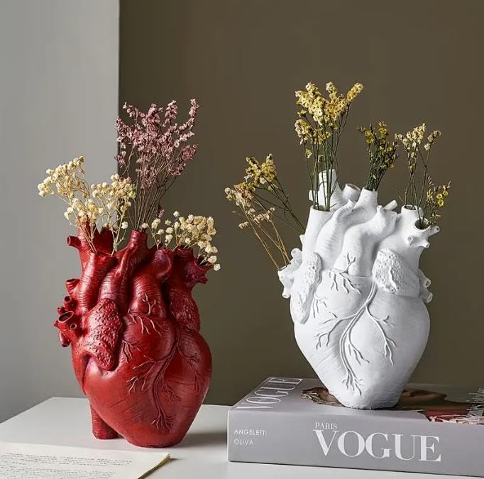 Heart Vase Gothic Anatomical Resin Desktop Decor