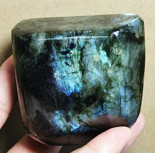 NOVAGEM Blue Flash Labradorite Reiki Stone L1116