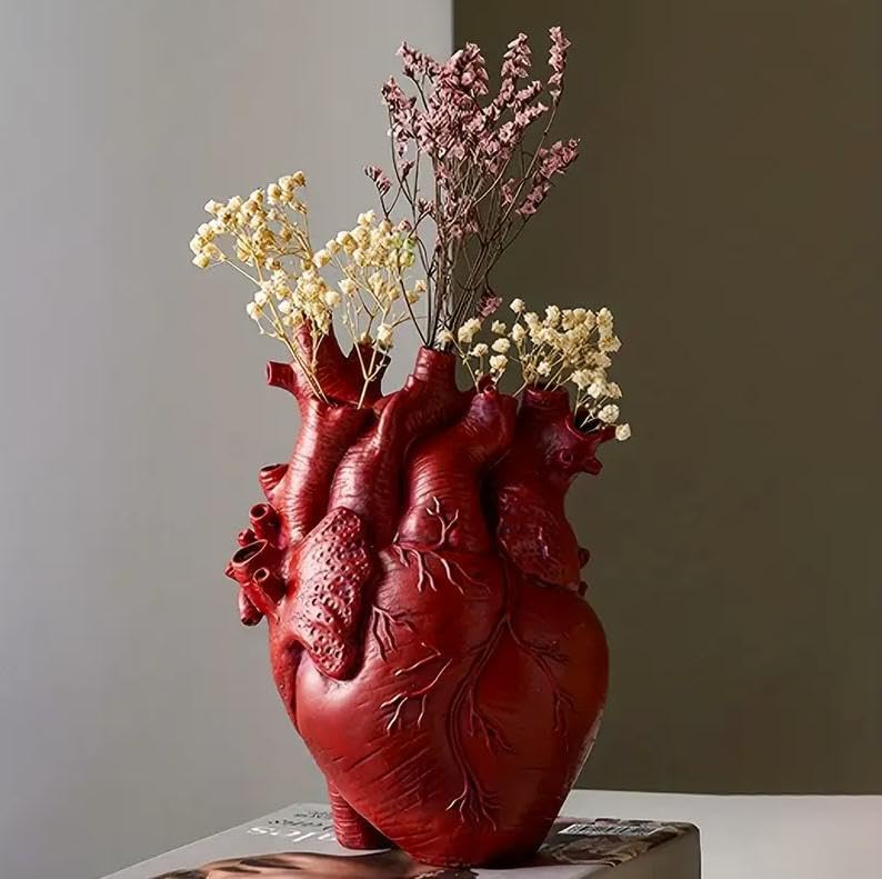 Heart Vase Gothic Anatomical Resin Desktop Decor
