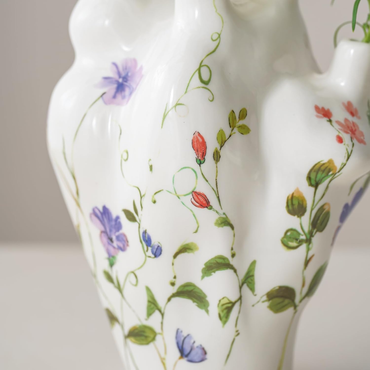 Irregular Heart Shape Ceramic Vase for Vintage Flora