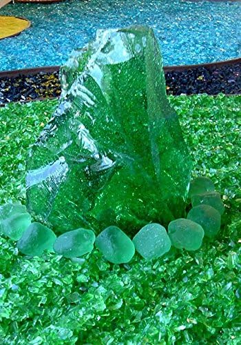 Crystal Green Landscape Glass Medium 10 Lb Bag 1