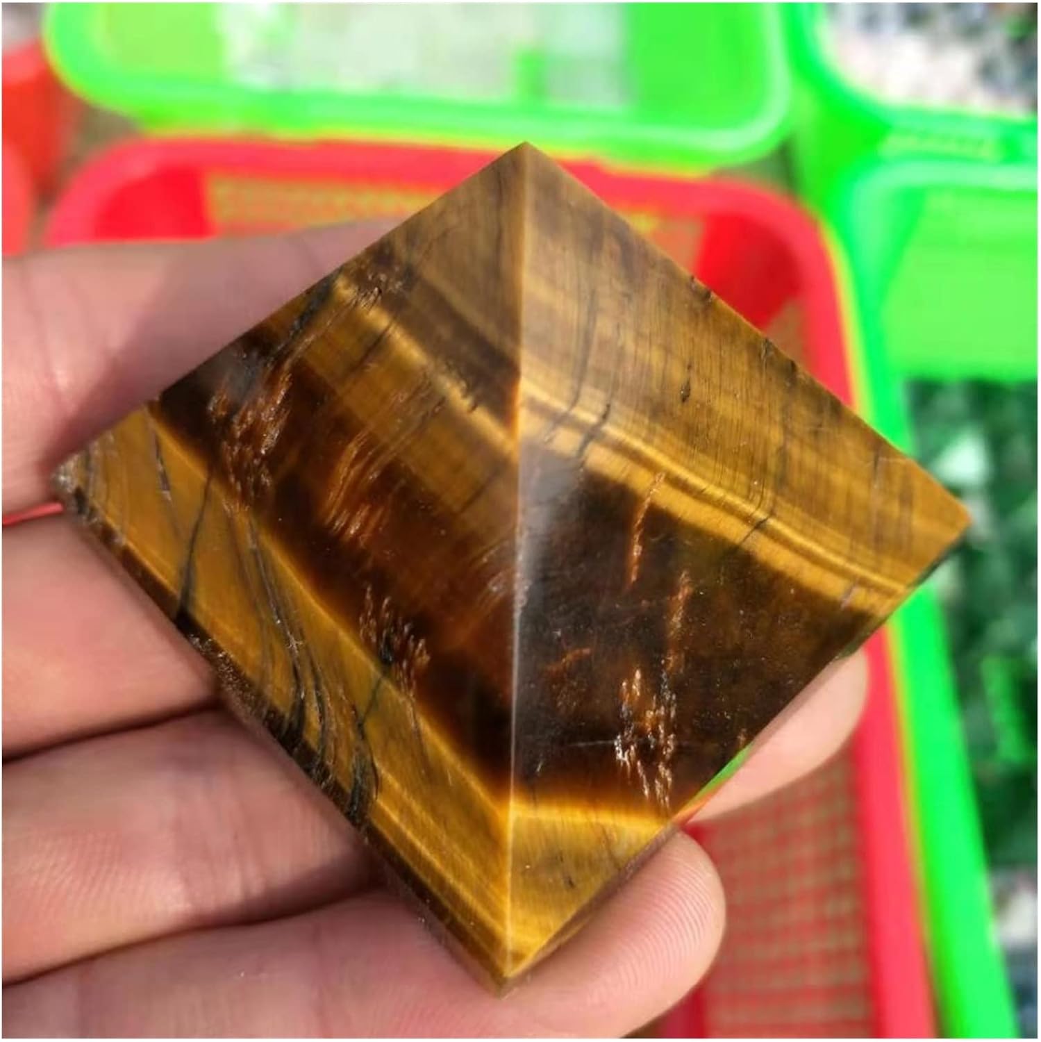 DOUKI Natural Crystal Pyramid for Home Decoration