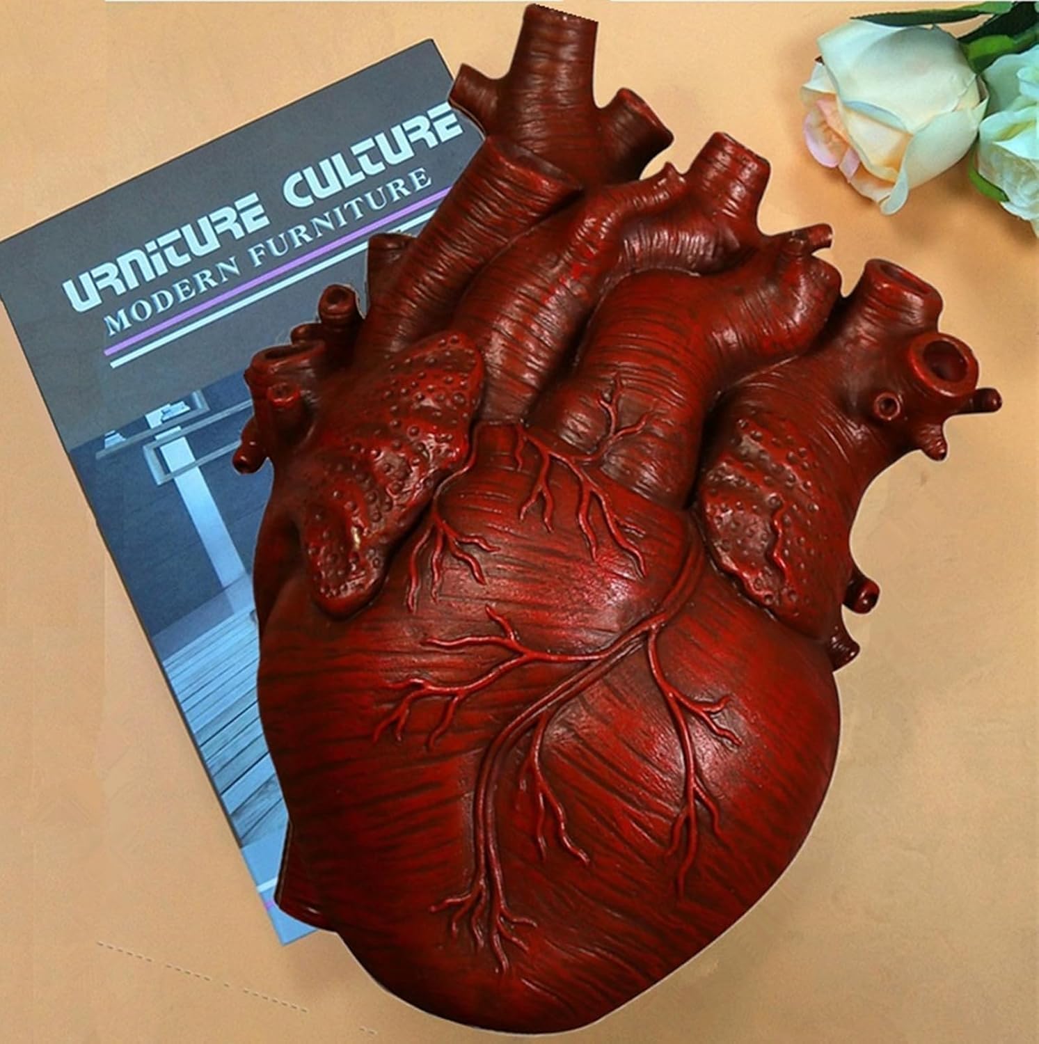 Heart Vase Gothic Anatomical Resin Desktop Decor