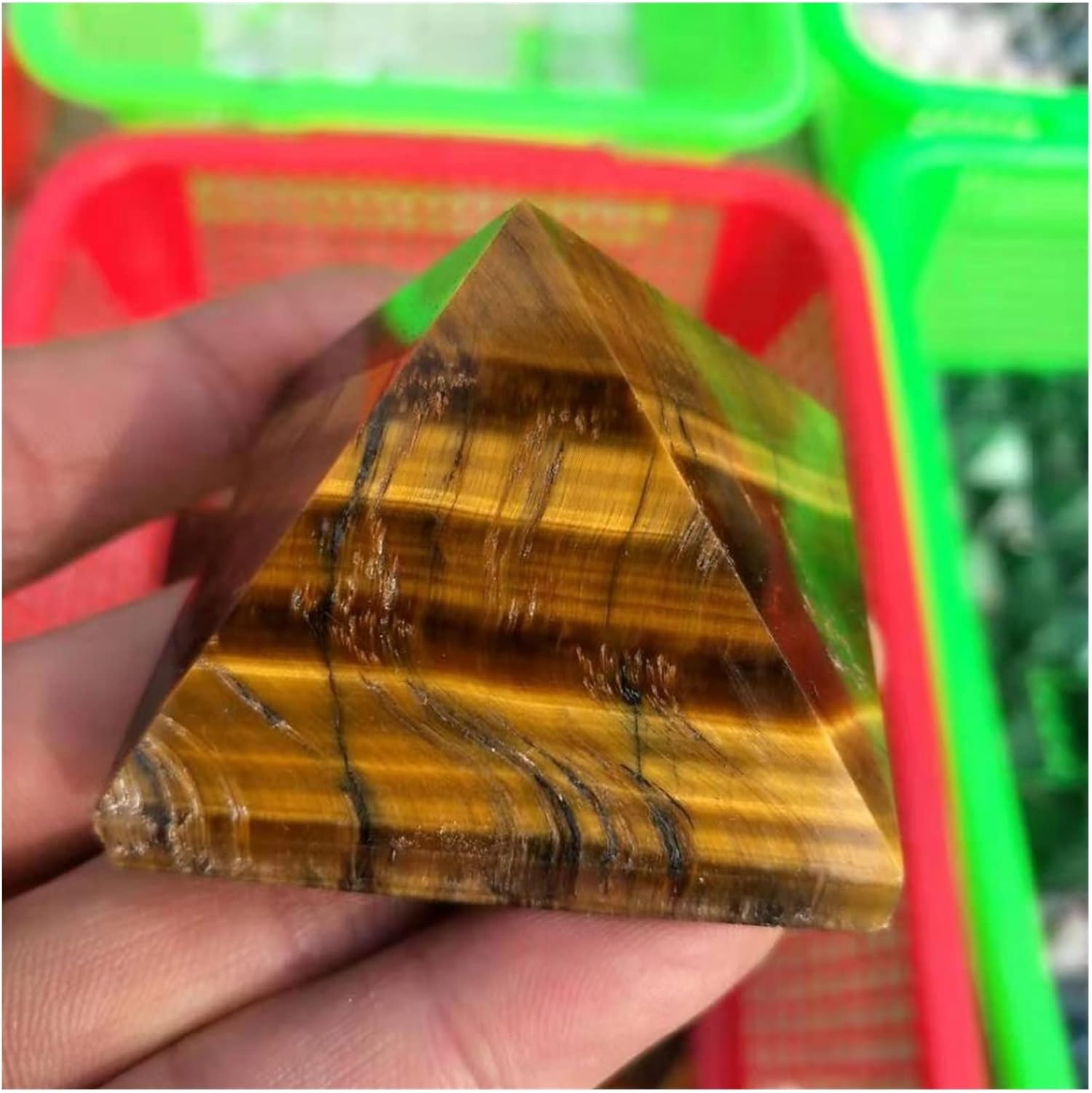 DOUKI Natural Crystal Pyramid for Home Decoration