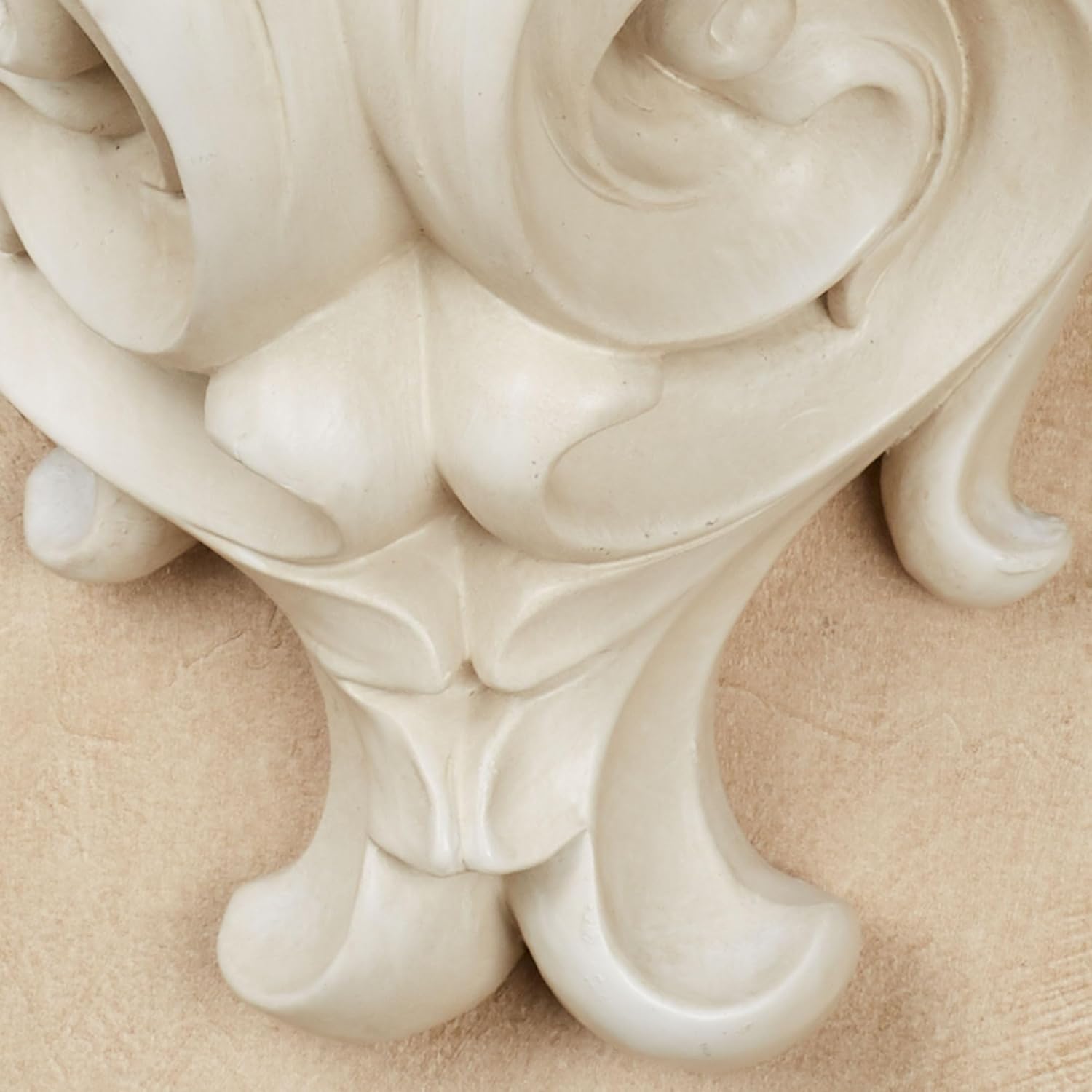 Touch of Class Clareville Antique White Acanthus Leaf Wall Shelf