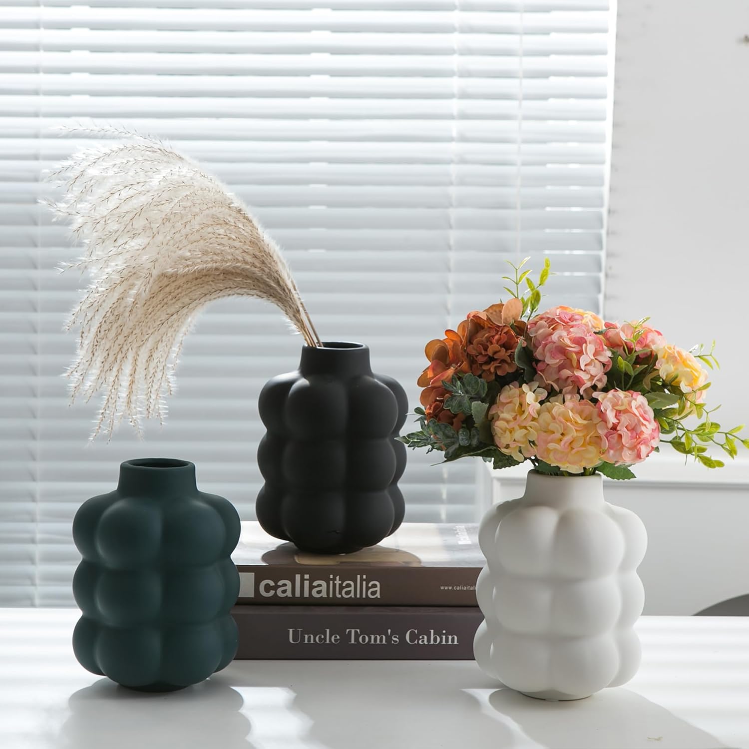 JOJUNO White Ceramic Vase for Home Decor