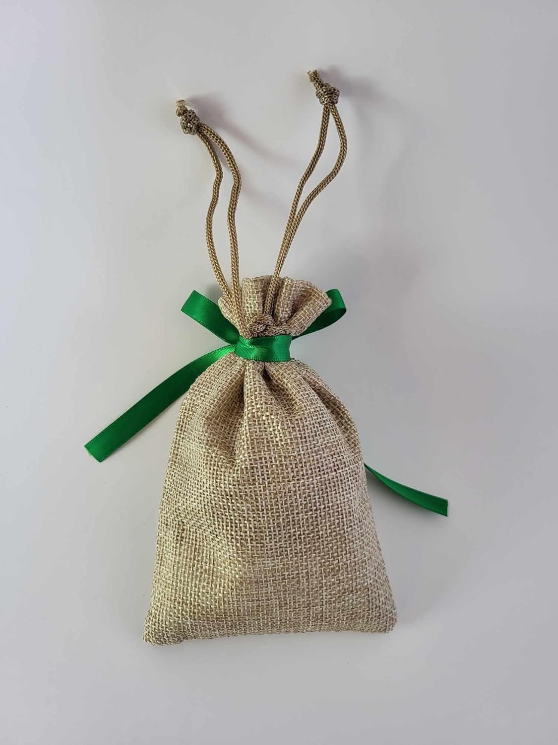 Premium Red Cedar Sachet Gift Box 8 Scented Sachets