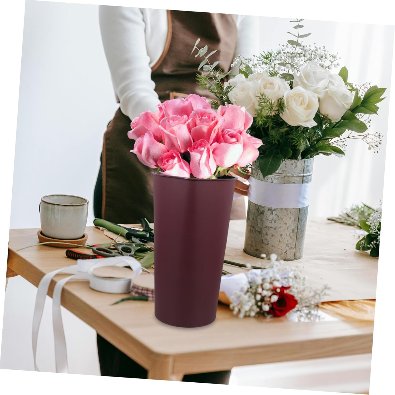 CIMAXIC Flower Bucket Stand Triangular Display Vase Home Centerpiece