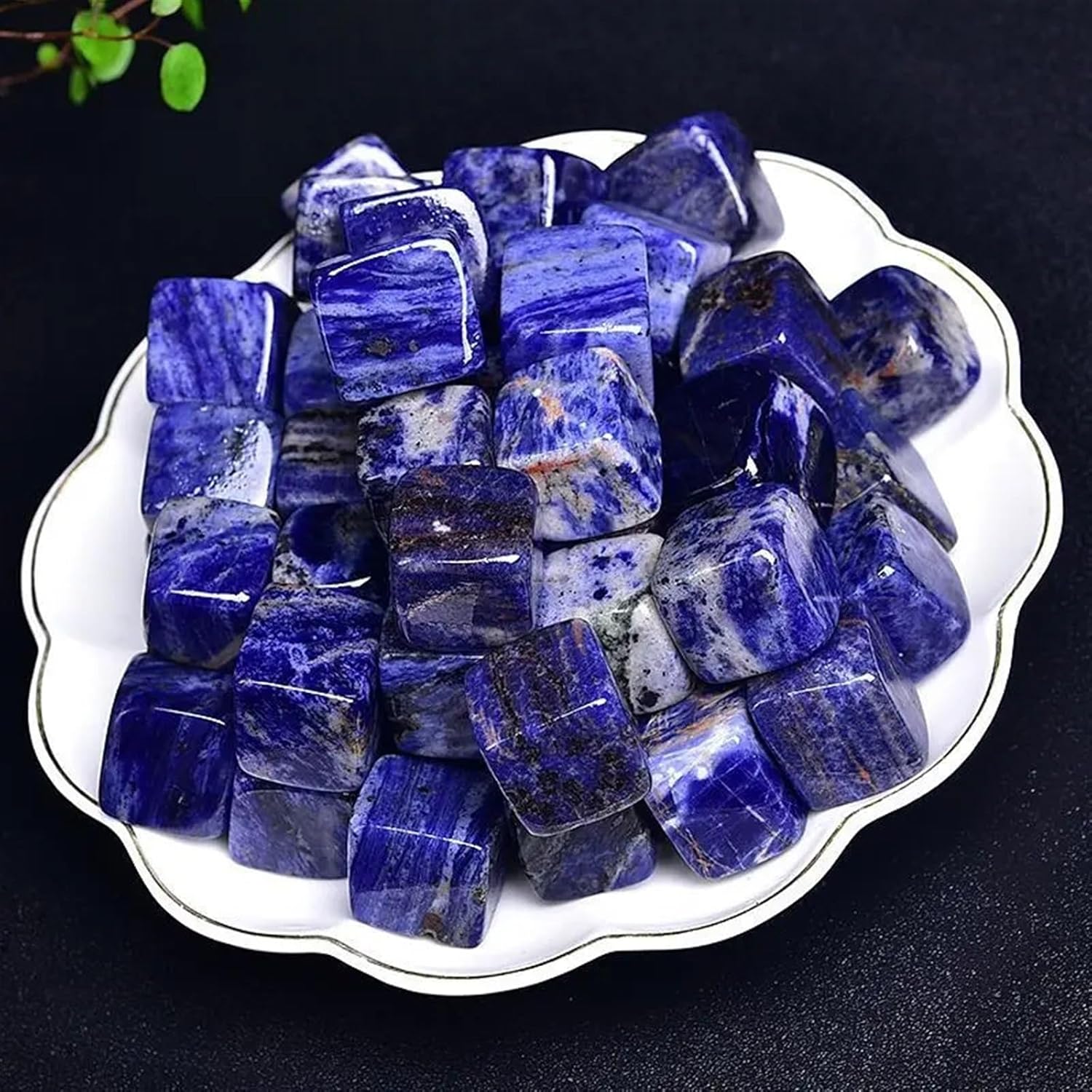 Beautiful Natural Blue Stripe Crystal Stones for Home Decor and Aromatherapy