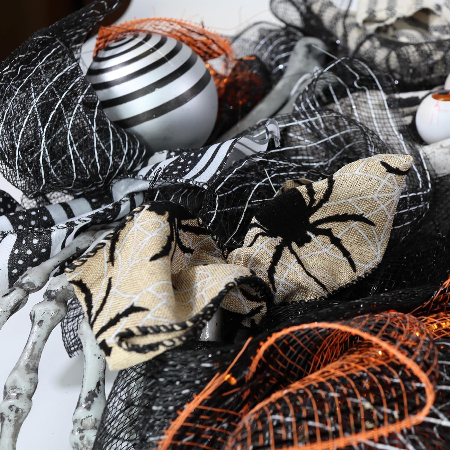 Needzo Halloween 2024 Skeleton Wreath