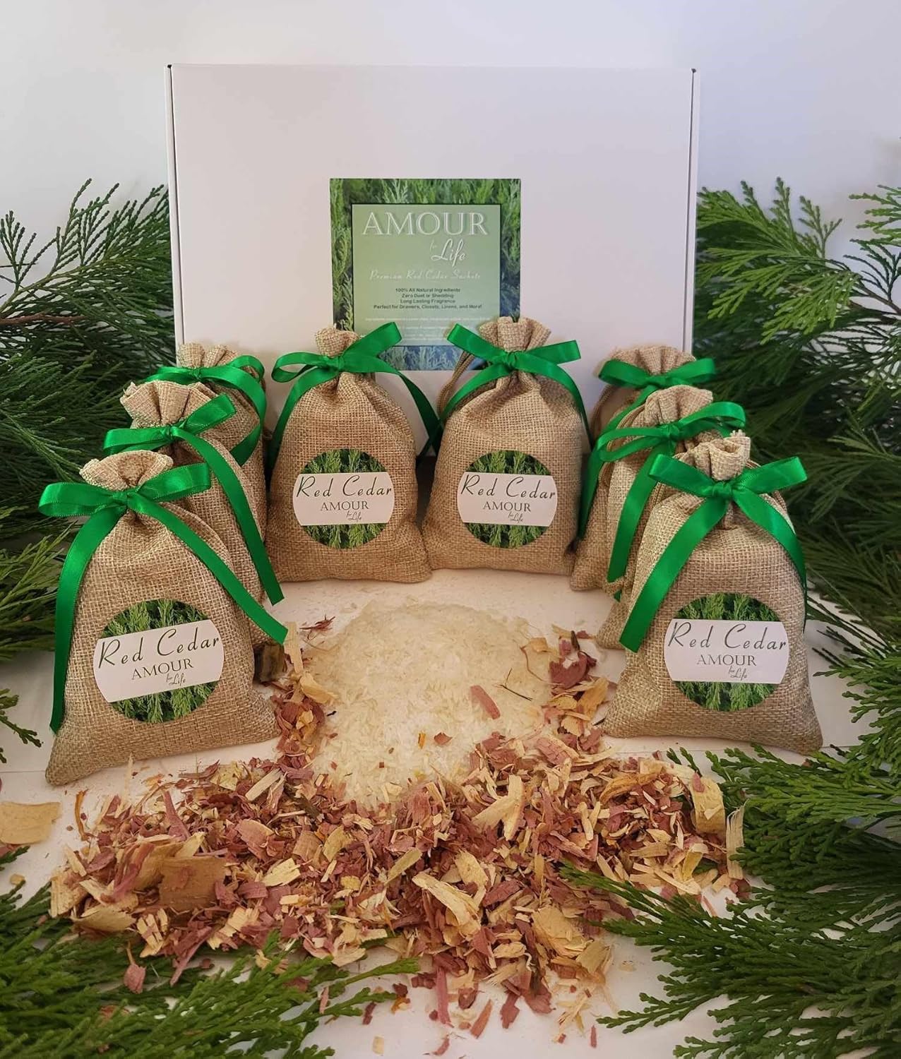 Premium Red Cedar Sachet Gift Box 8 Scented Sachets