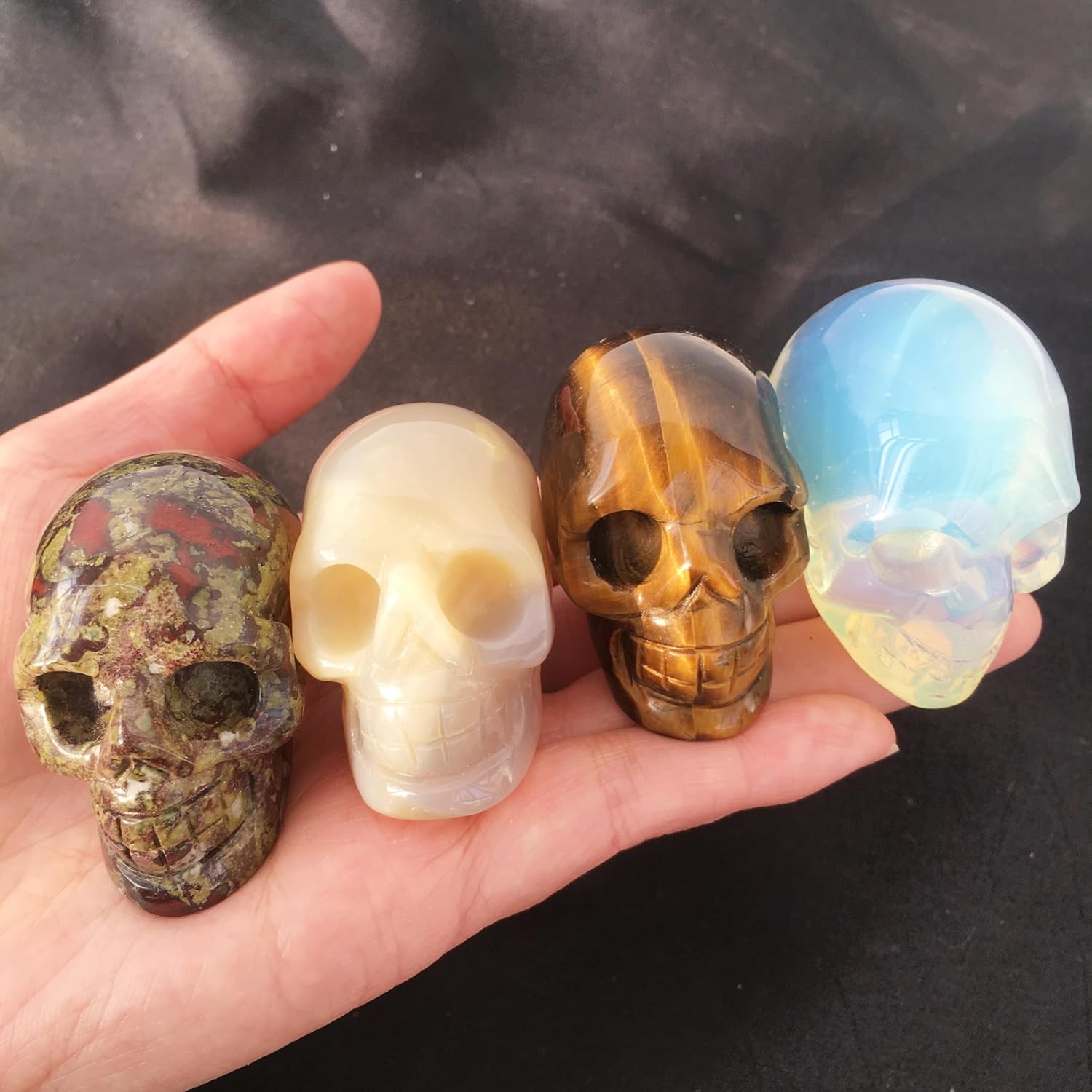 Natural Dragon Blood Quartz Crystals Healing Stones Skulls Carvings 2Inch Love Feng Shui